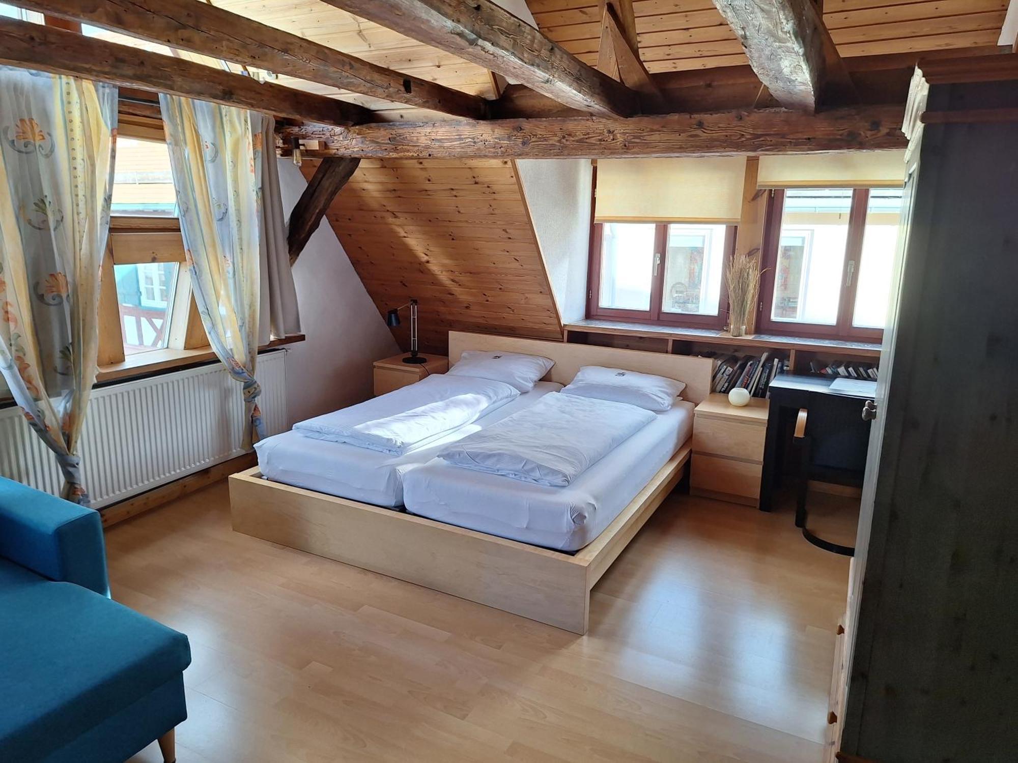 Charmante Pension Zentral Reutlingen Exterior foto